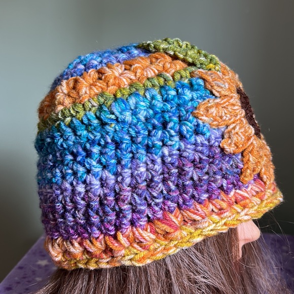 Colorful Crochet Sunflower Beanie medium soft double strings acrylic yarn new - Picture 9 of 9